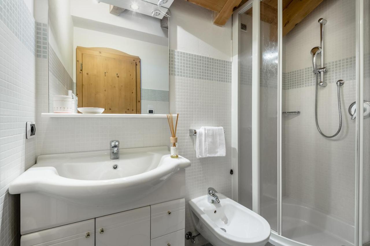 Apartment As'odei *